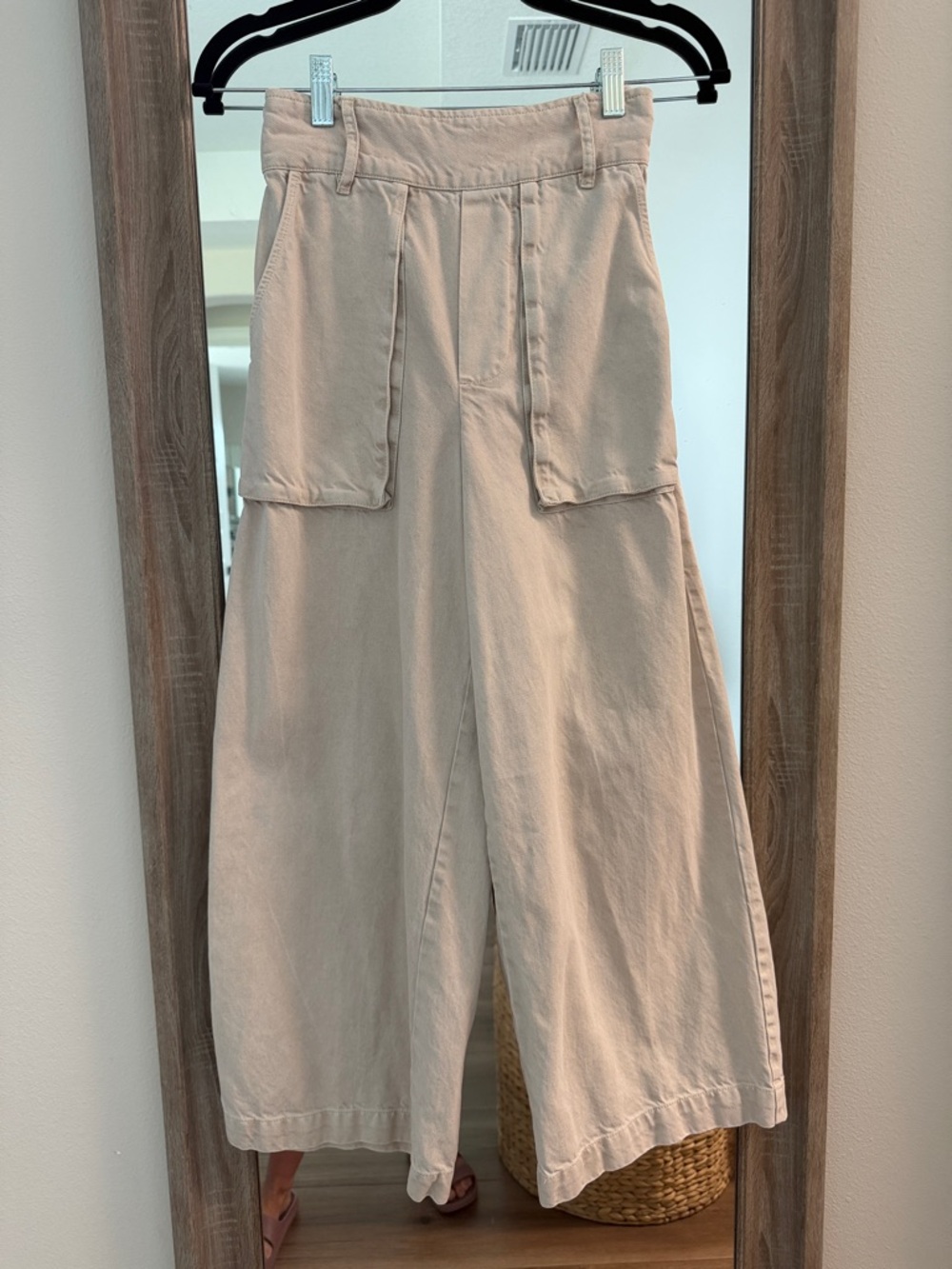 High-Waist Wide Leg Women’s Pants in Light Beige